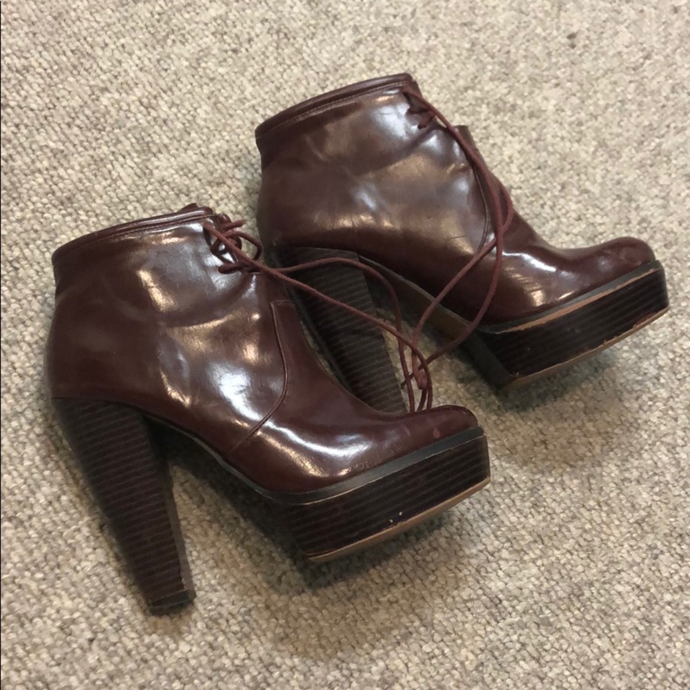 Ankle booties eggplant color Zara trafaluc